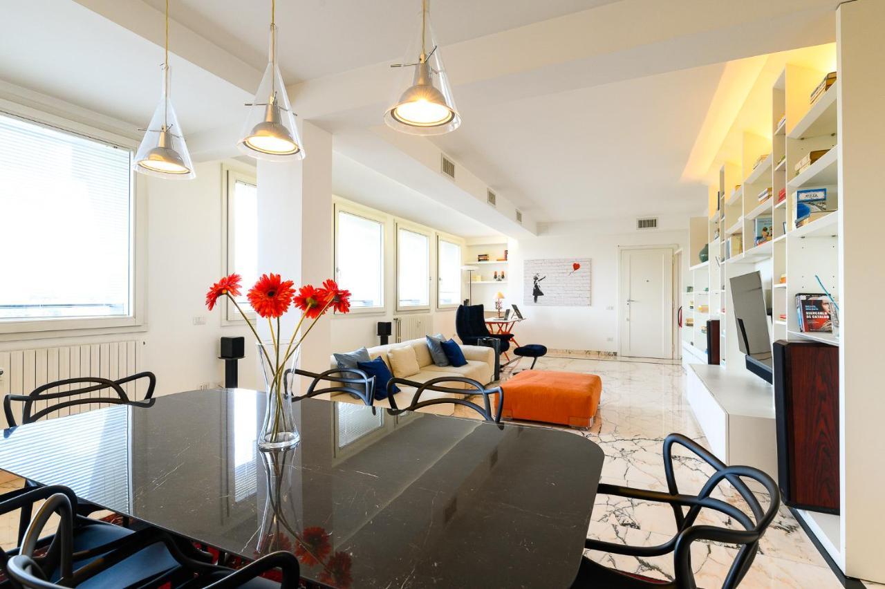 Apartmán Peaceful Penthouse With Garage By Ndp Rent Řím Exteriér fotografie